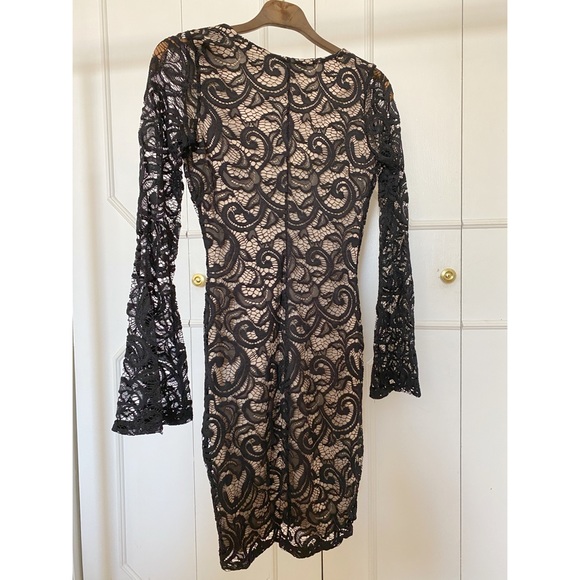 Black Lace Mini Dress With Flare Sleeves - Picture 5 of 6